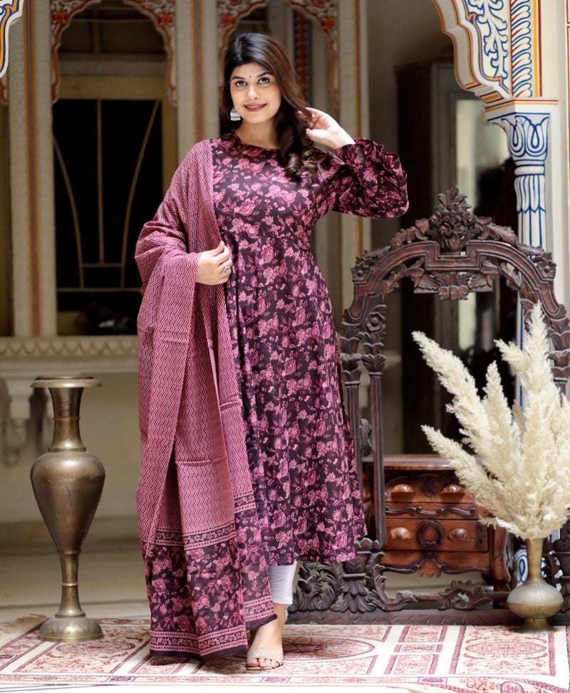 Miravan Maroon Floral Printed Anarkali Kurta with Dupatta for Women - Image 2